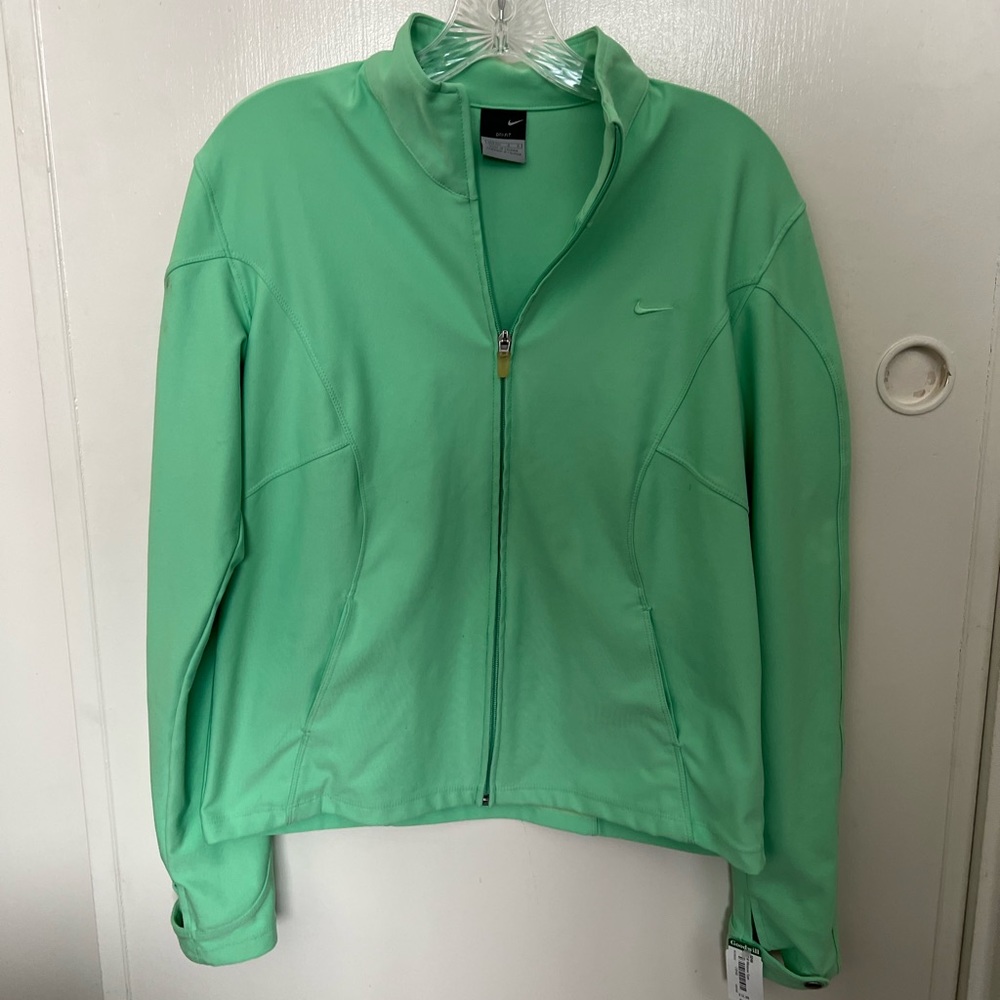 Nice Nike jacket for workout